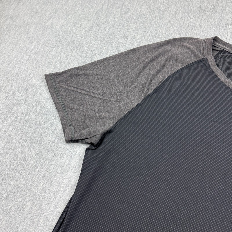 Lululemon T Shirt Mens XL 2-Tone Gray Athletic Stretch Vented Performance Train gallery