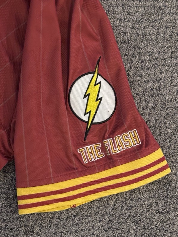 Boxlunch DC Comics Mens Medium Jersey The Flash Central City Batting Bart Allen gallery