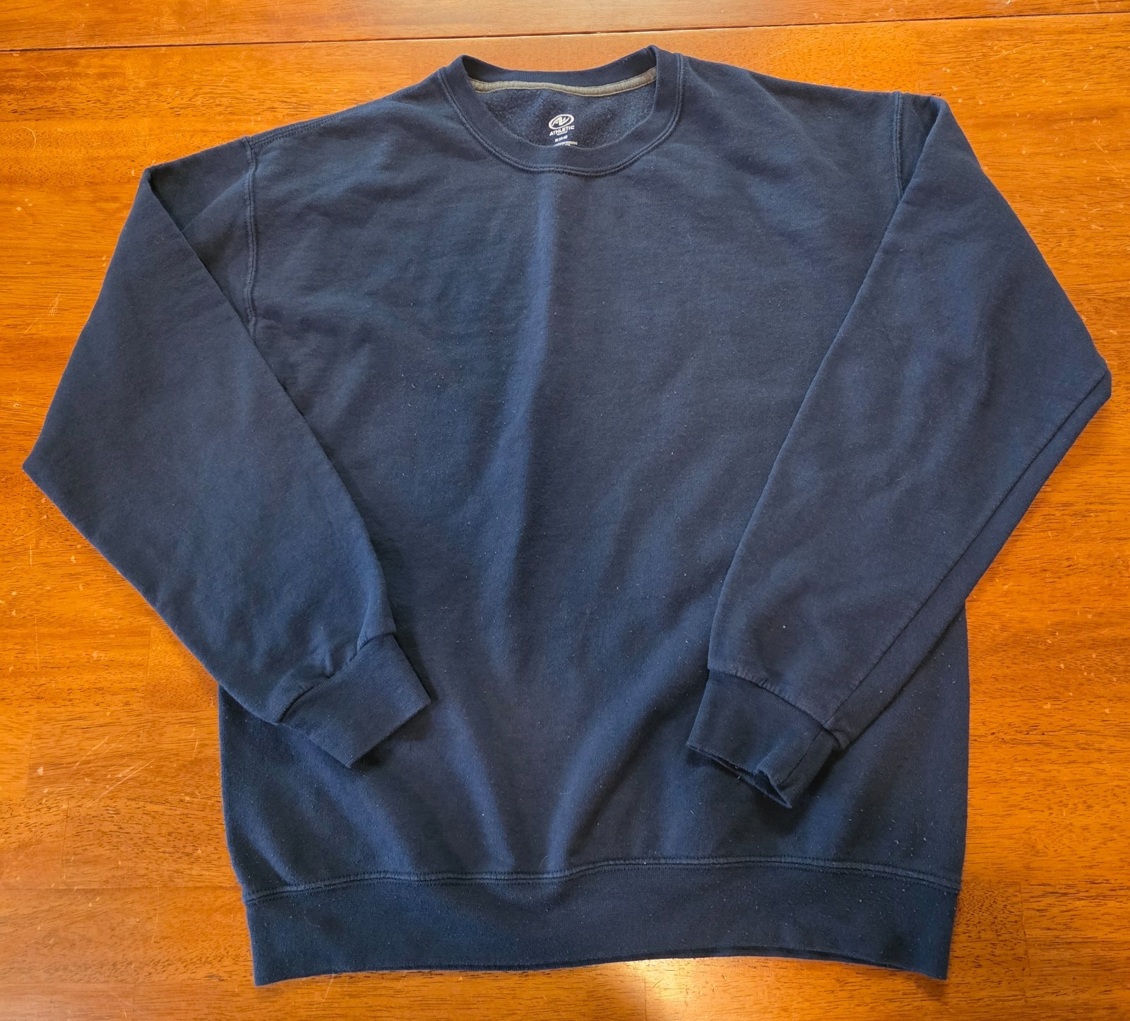 Athletic Works Men's Sweater Blue Size Medium (38-40) Gym Winter and Fall gallery