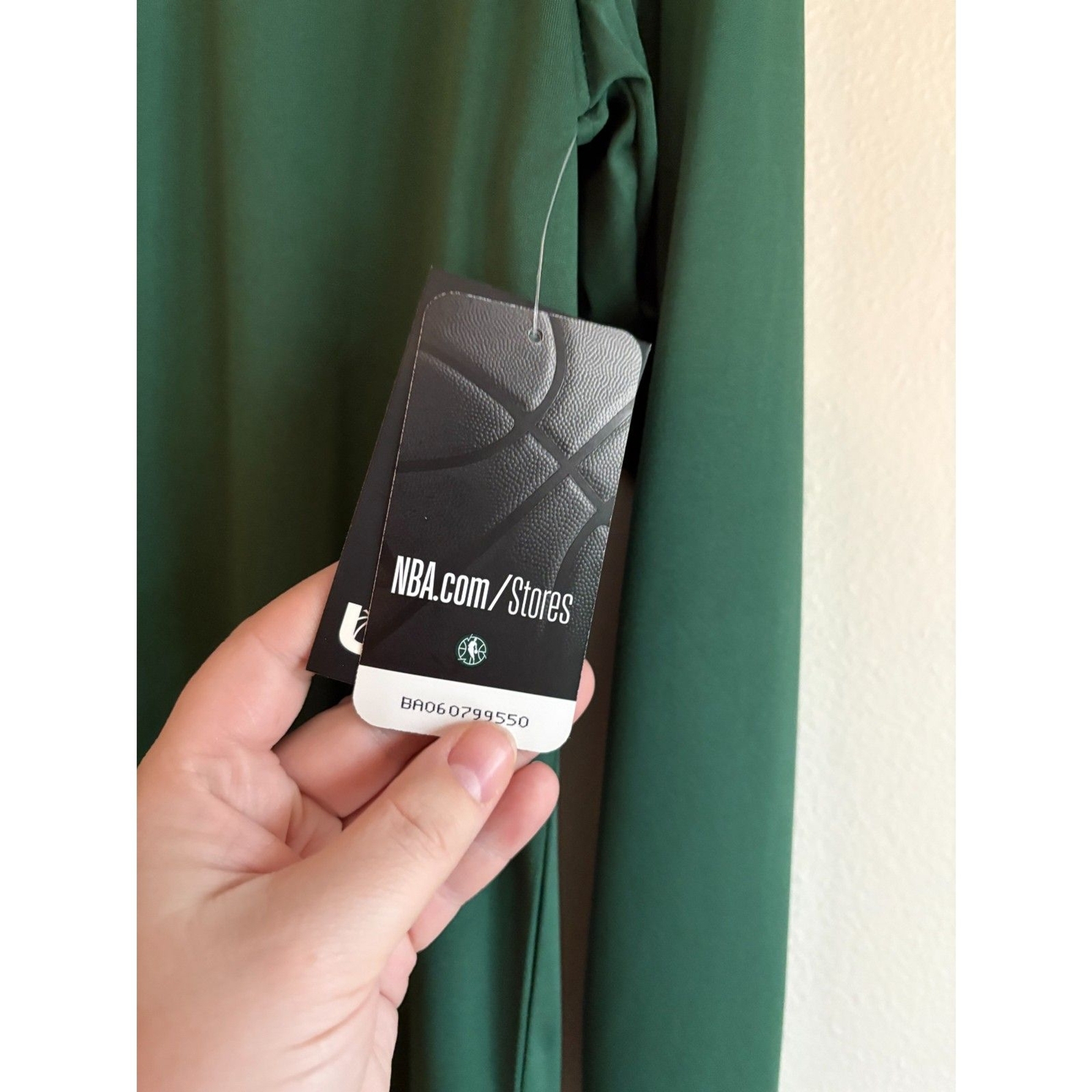 NWT Milwaukee Bucks Quarter Zip gallery