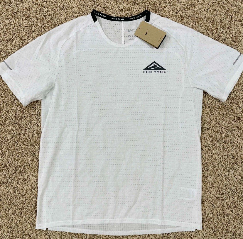 Nike Trail Solar Chase Men’s Dri-FIT Running Top White DV9305-121 Size Medium gallery