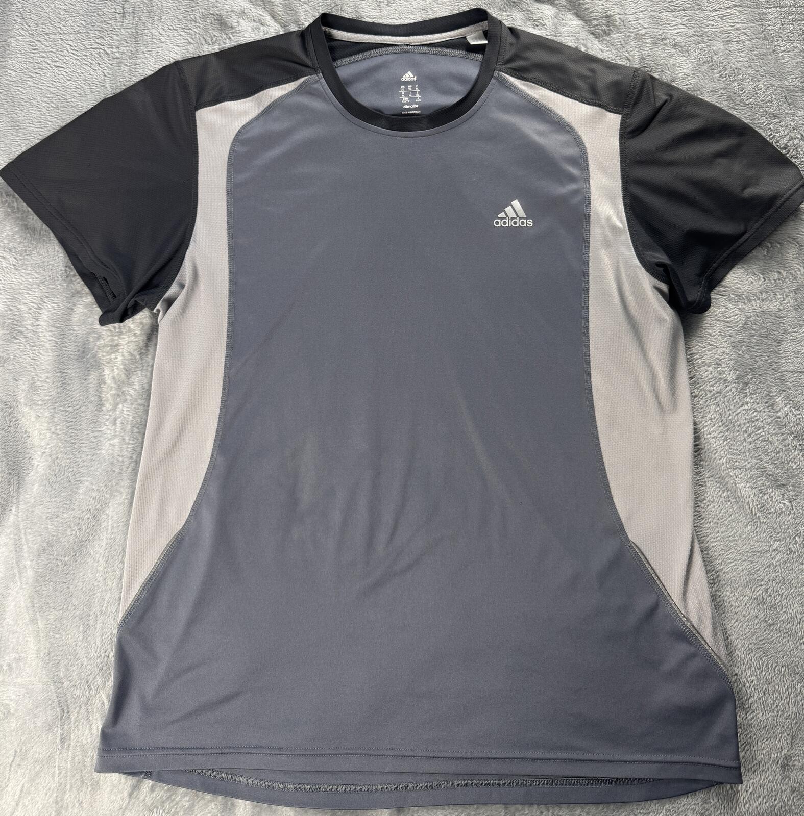 Adidas Men's Own The Run Climalite Colorblock T-shirt Black and Gray Size XL gallery