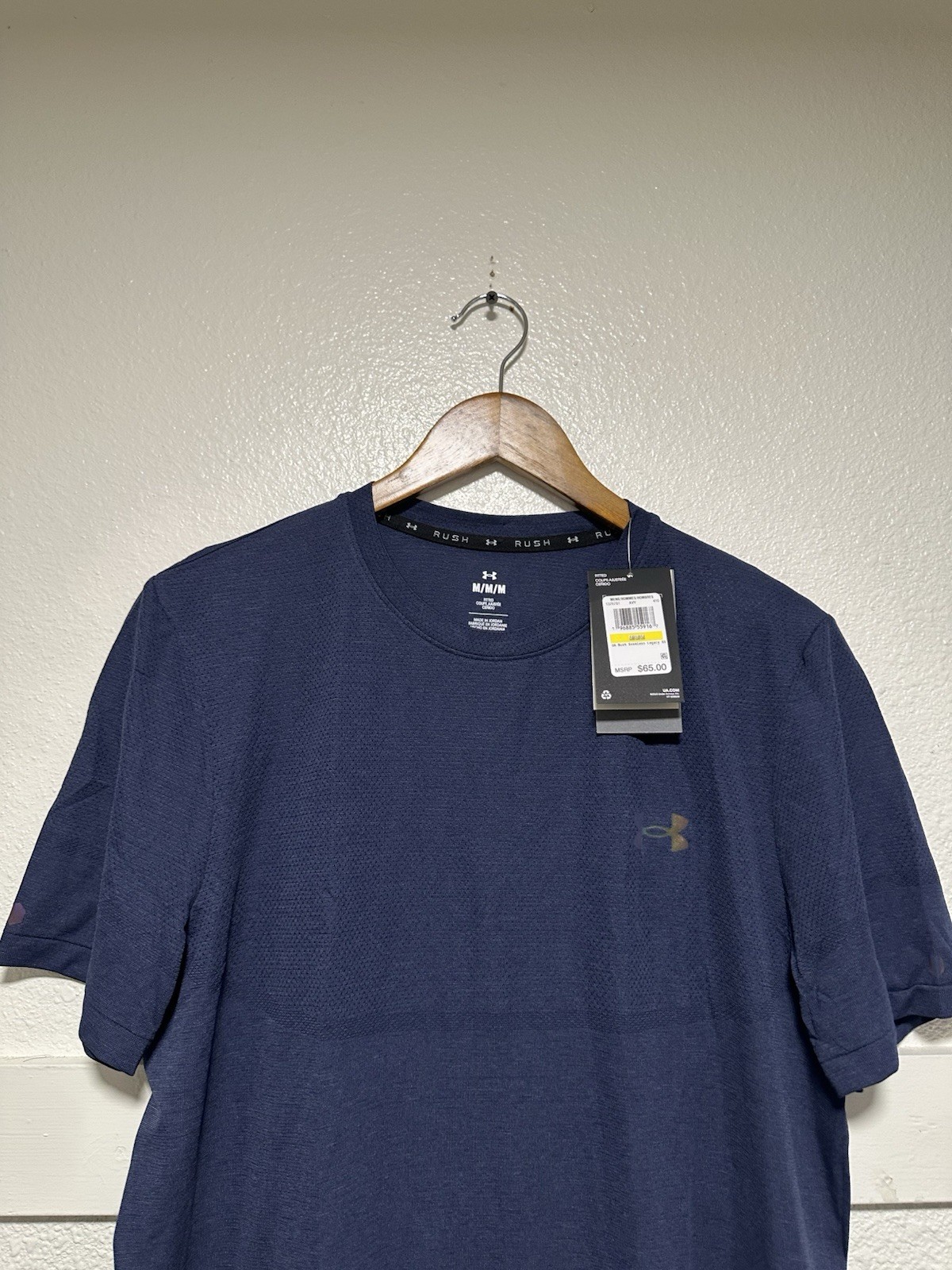 Under Armour Men’s M UA Rush Seamless Legacy Short Sleeve Tee Navy 1376781-410 gallery