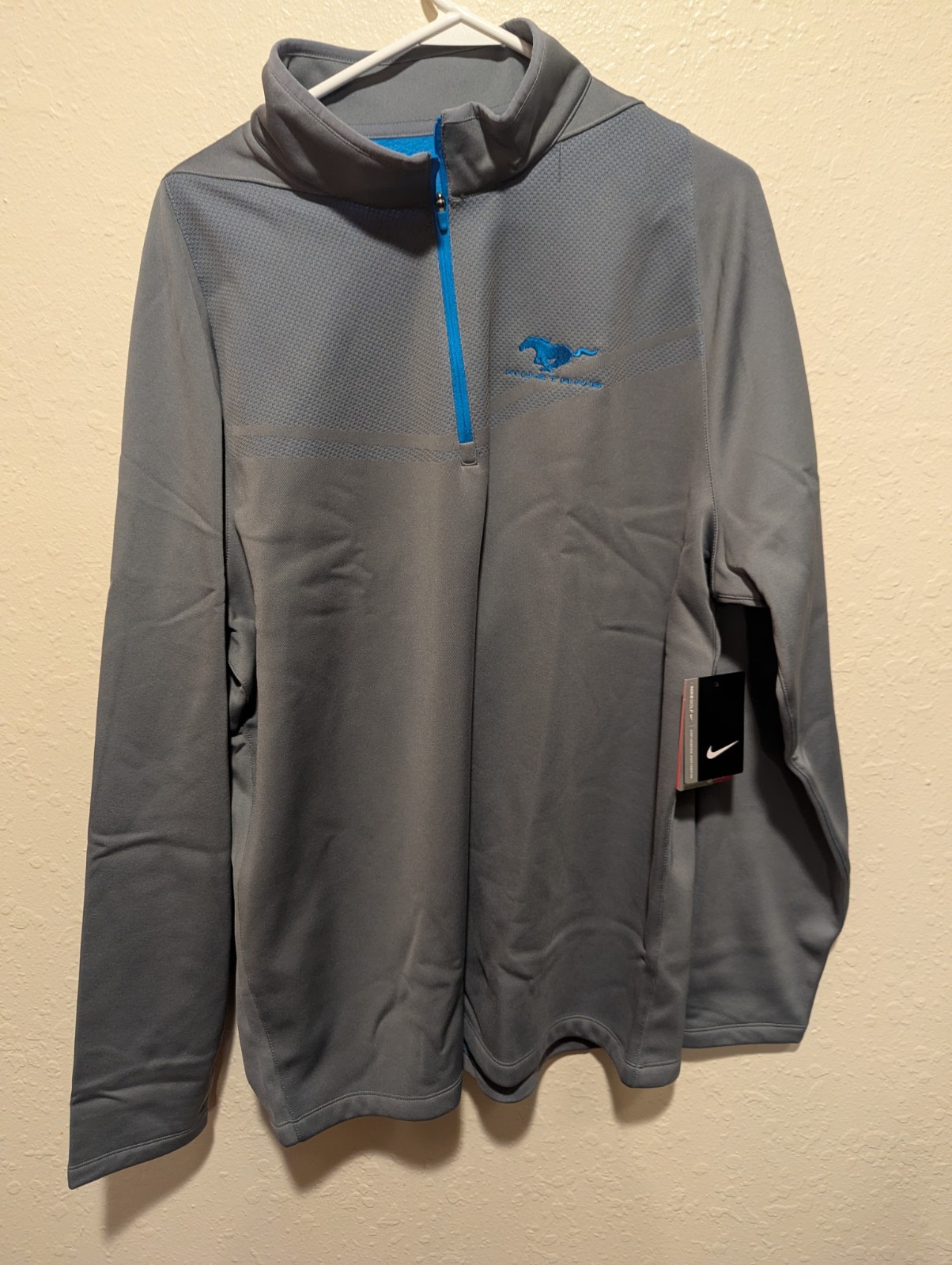 Nike Golf Dri-FIT 1/4 Zip Pullover Ford Mustang Gray Blue Men's NWT Size XXL gallery