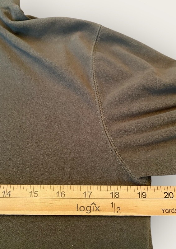 The North Face Pullover Men’s Small Green TKA 100 1/4 Zip Base Layer Activewear gallery