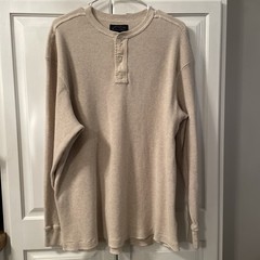 Men’s Thermal Henleys Beige and dark gray Sz L 42/44 NWT