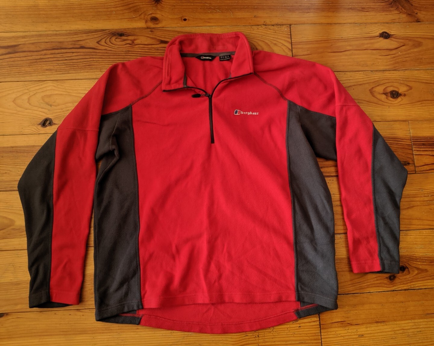 BERGHAUS Mens 1/4 Red & Grey Zip Neck Micro Fleece Top Jumper VGC XL gallery