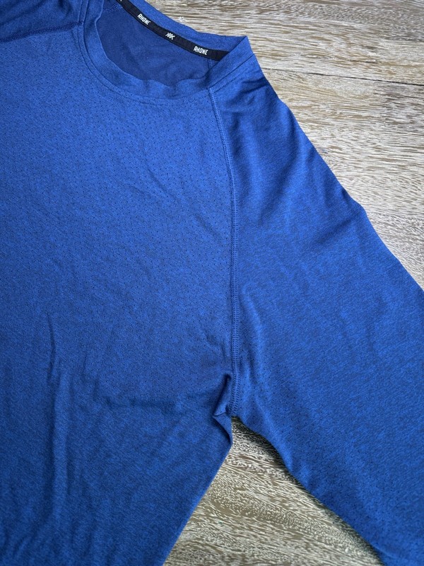 Rhone Men's Vapor Training Long Sleeve Top Blue Size M *See Measurements gallery