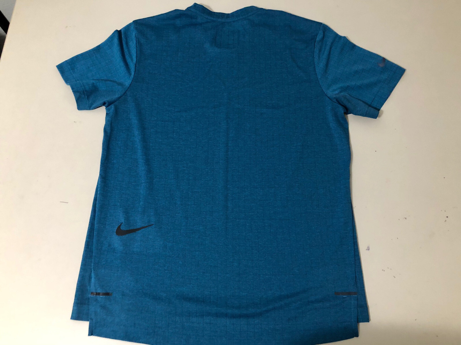 BLUE NIKE TECH 14 09 11 05 RUNNING ATHLETC SHIRT MENS M MEDIUM gallery