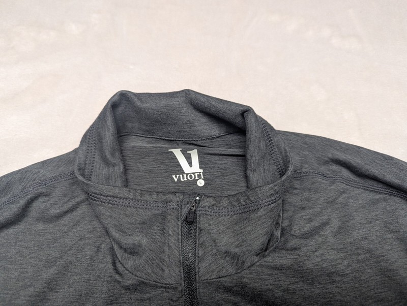 Vuori Ease Pullover Mens Large Gray Performance Half Zip Long Sleeve gallery
