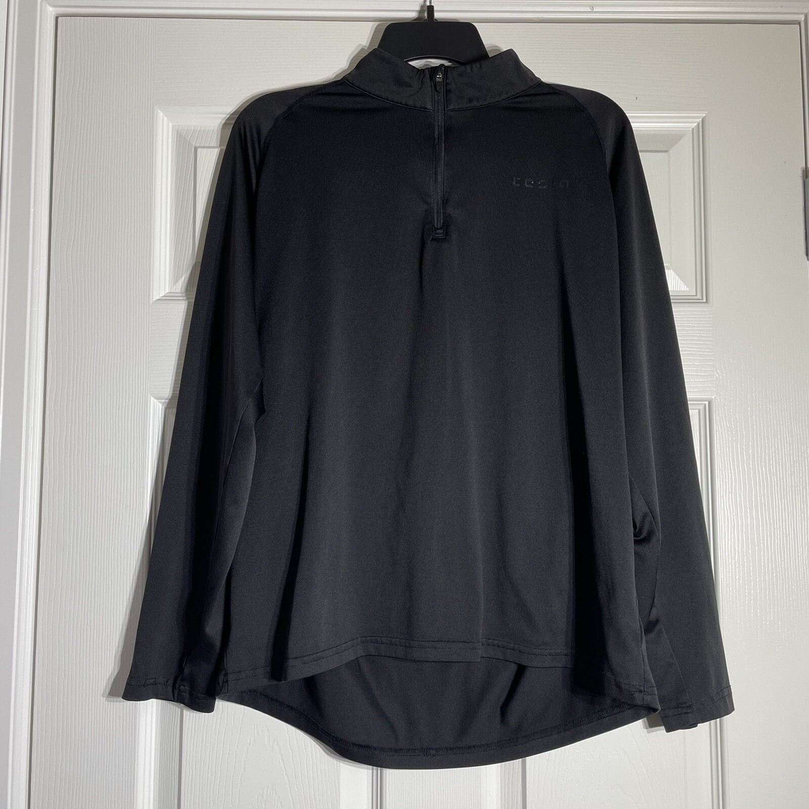 Tesla Large Quarter Zip Long Sleeve Pullover Top Black gallery