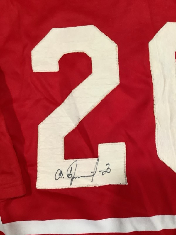 Vntg 80‘s Vladislav Tertiary CCCP Hockey Russia Signed #20 Made Canada Jersey gallery