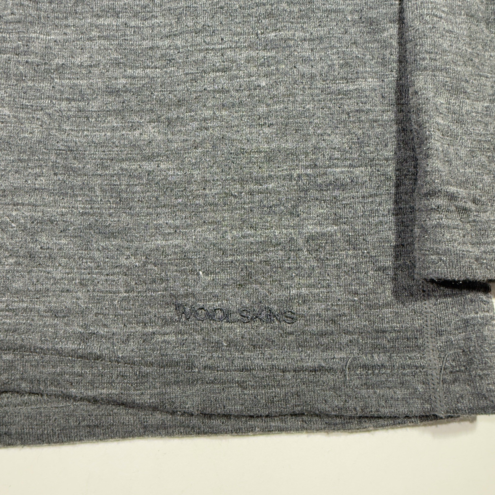 Terramar Merino Woolskins Baselayer Shirt Men's Medium Gray Long Sleeve Hiking gallery