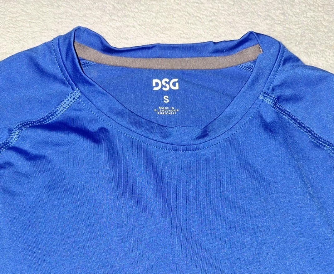 DSG (Dicks Sporting Goods) Royal Blue Compression Shirt Size Small gallery