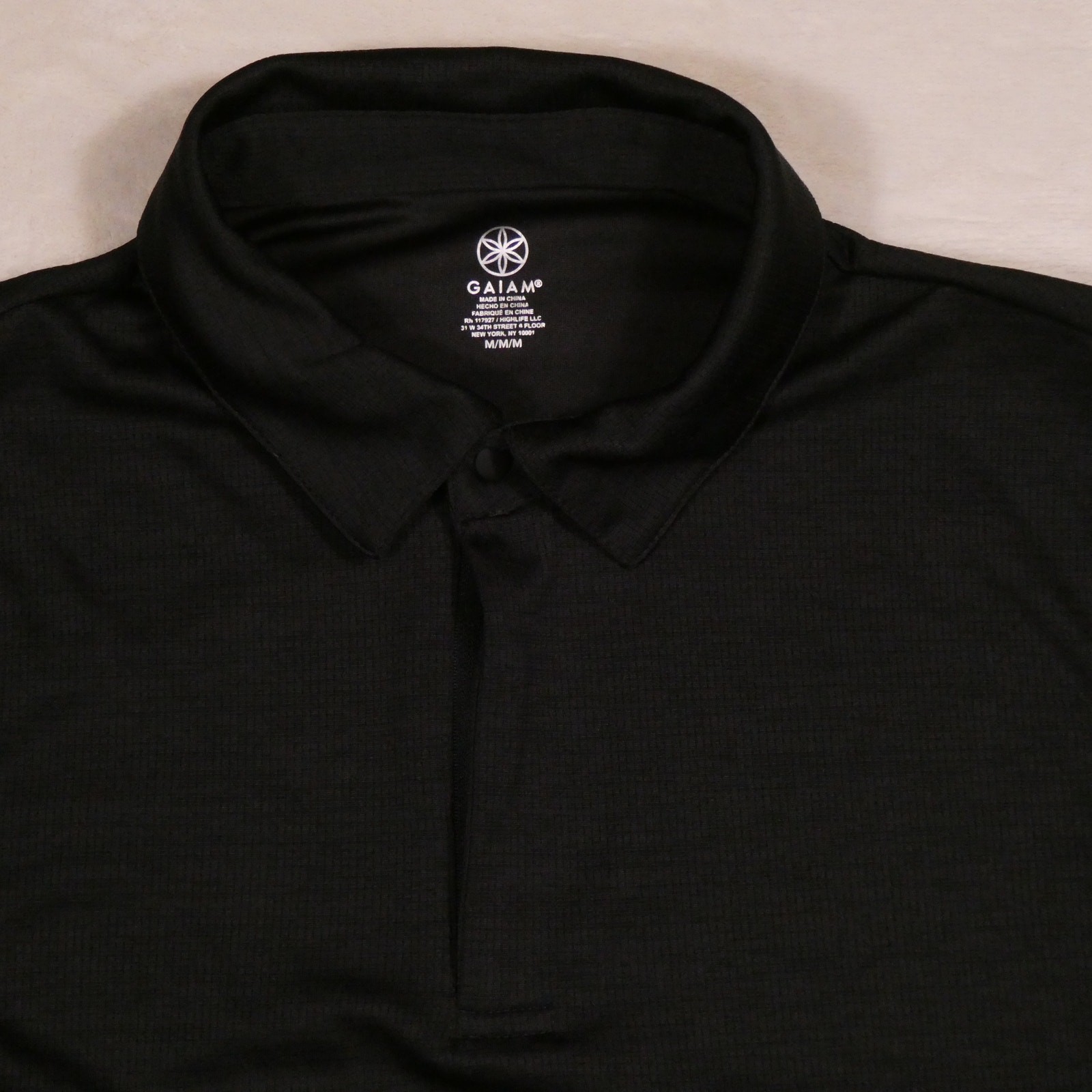 GAIAM Black Polo Shirt Size M 1/4 Zip Golf Activewear Athleisure gallery