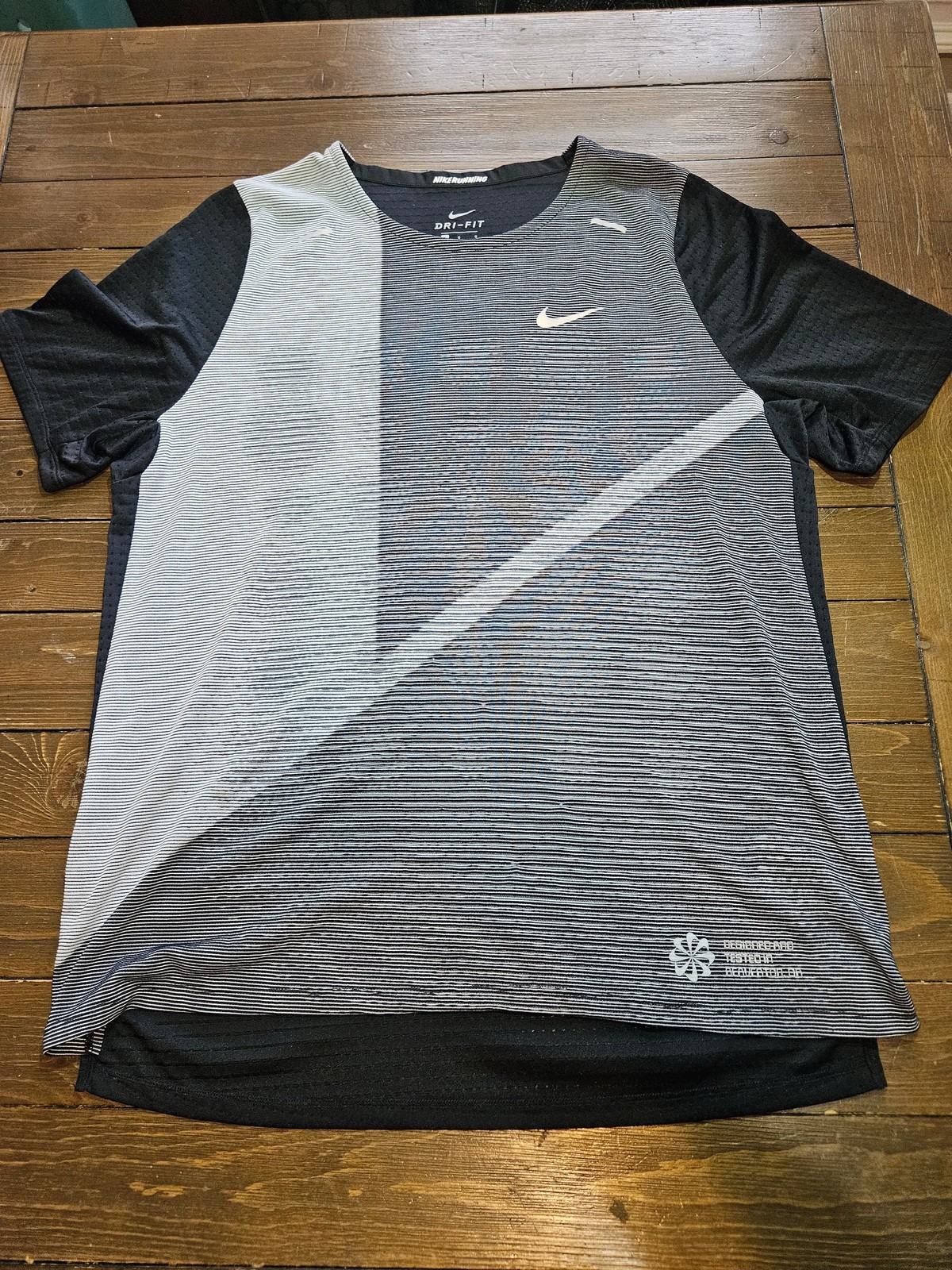 Nike Running Dri-FIT Shirt Men’s Large Black & White Lightweight Athletic Tee gallery