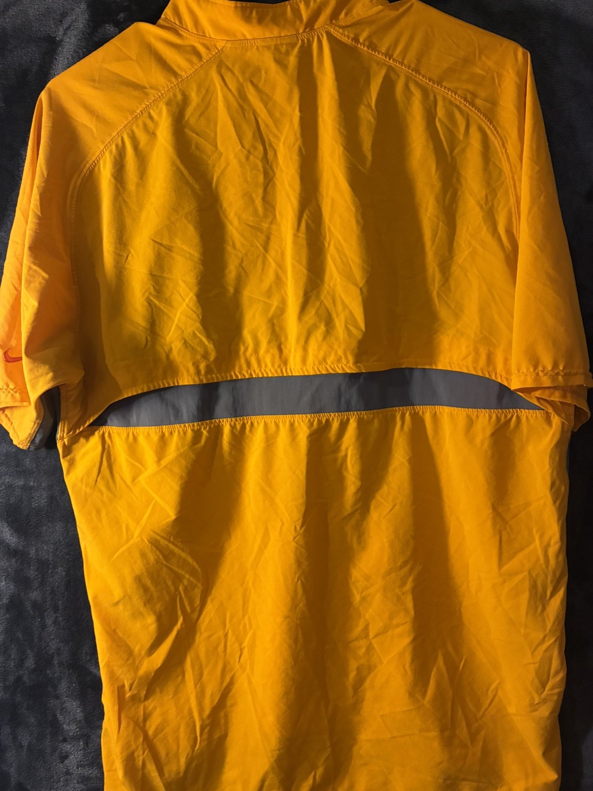 Nike Dri_Fit 1/2-zip Pullover Short Sleeve Orange MED gallery
