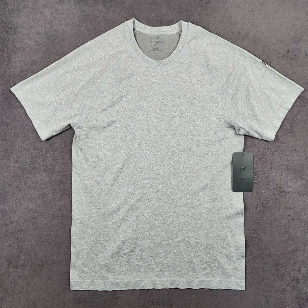 Fabletics The Training Day Tee Shirt Mens Large Gray Short Sleeve Athletic NEW