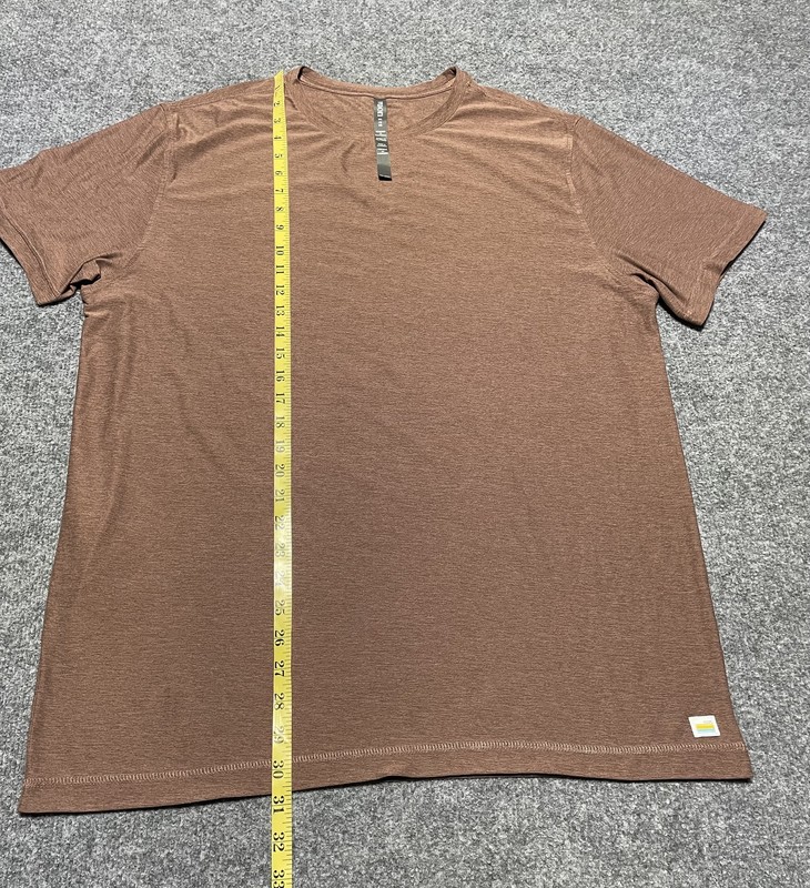 Vuori Men's XL Heather Brown Short Sleeve Crew Neck Performance Activewear gallery