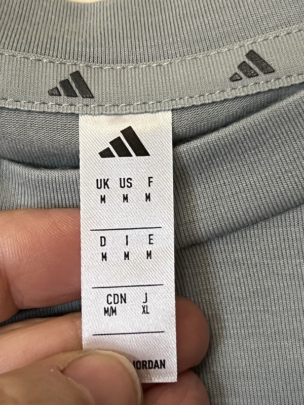 New Adidas Workout Essentials Feelready T-shirt Medium NWT Sage Green gallery