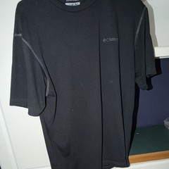 Columbia Men’s Black L Breathable Polyester Athletic Fit Crewneck T-Shirt