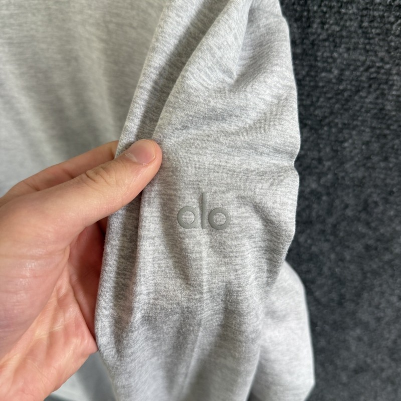 SOLD OUT Alo Men’s L Conquer Reform Long Sleeve With Hood Athletic Heather Grey gallery