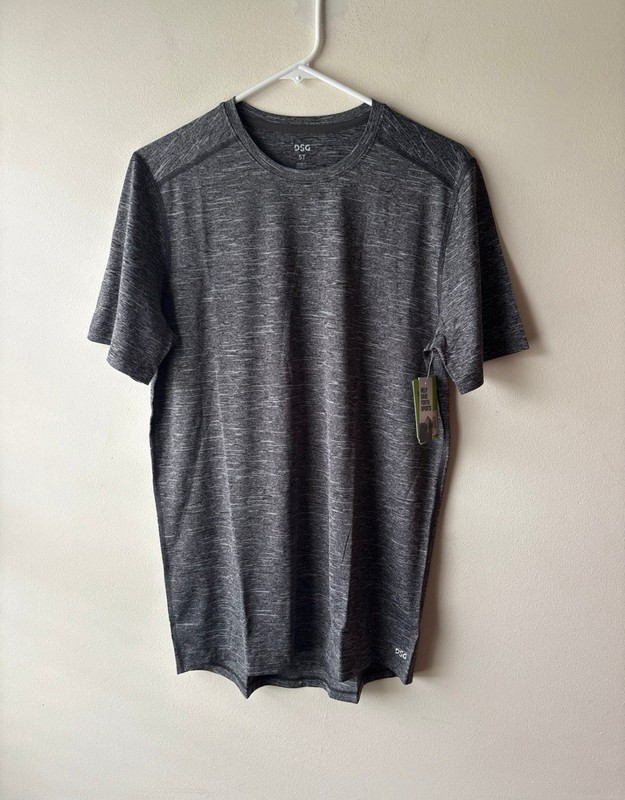 DICKS SPORTING GOODS Performance Tee Small Tall ST Black White NWT gallery