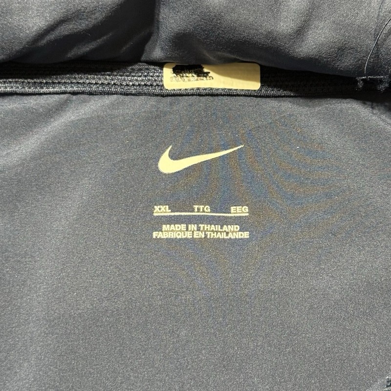 Penn State University Nittany Lions Team Nike Men's 2XL 1/4 Zip Windbreaker gallery