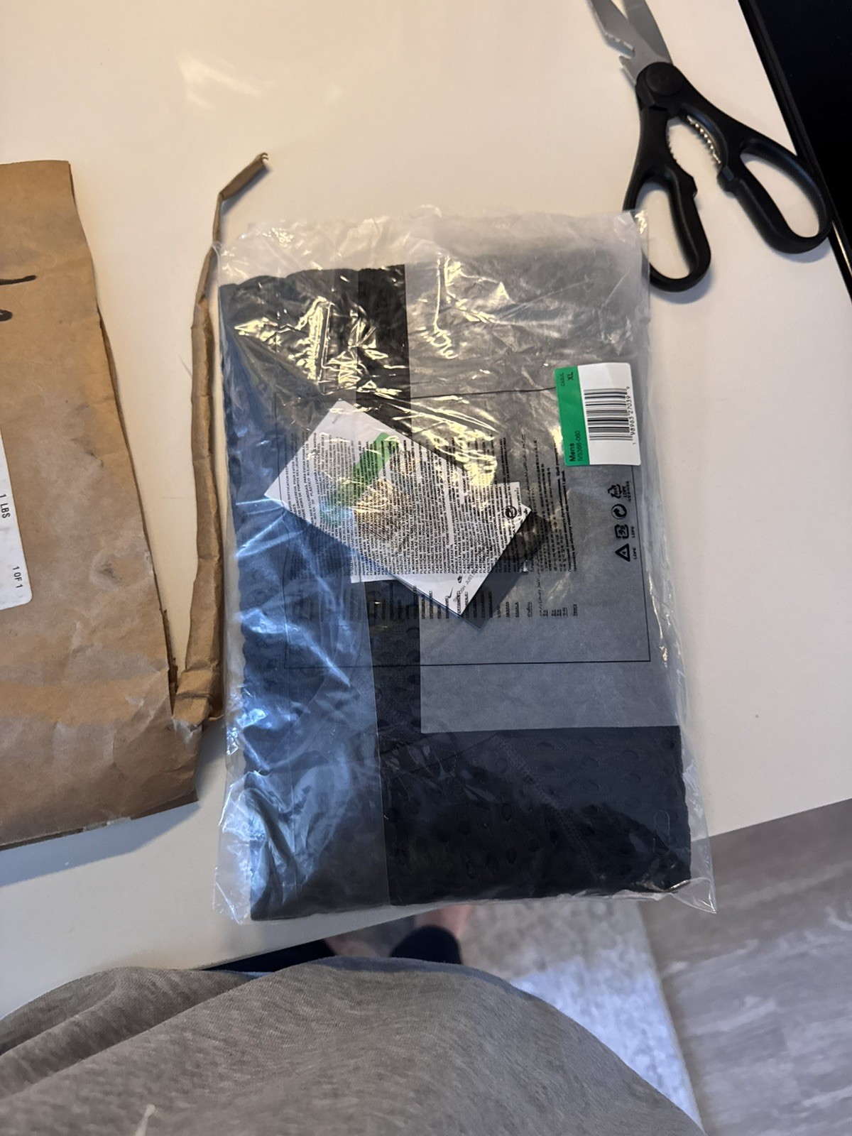 Men’s Nike ACG Radical Airflow Short Sleeve Trail Running Top Black size XL gallery