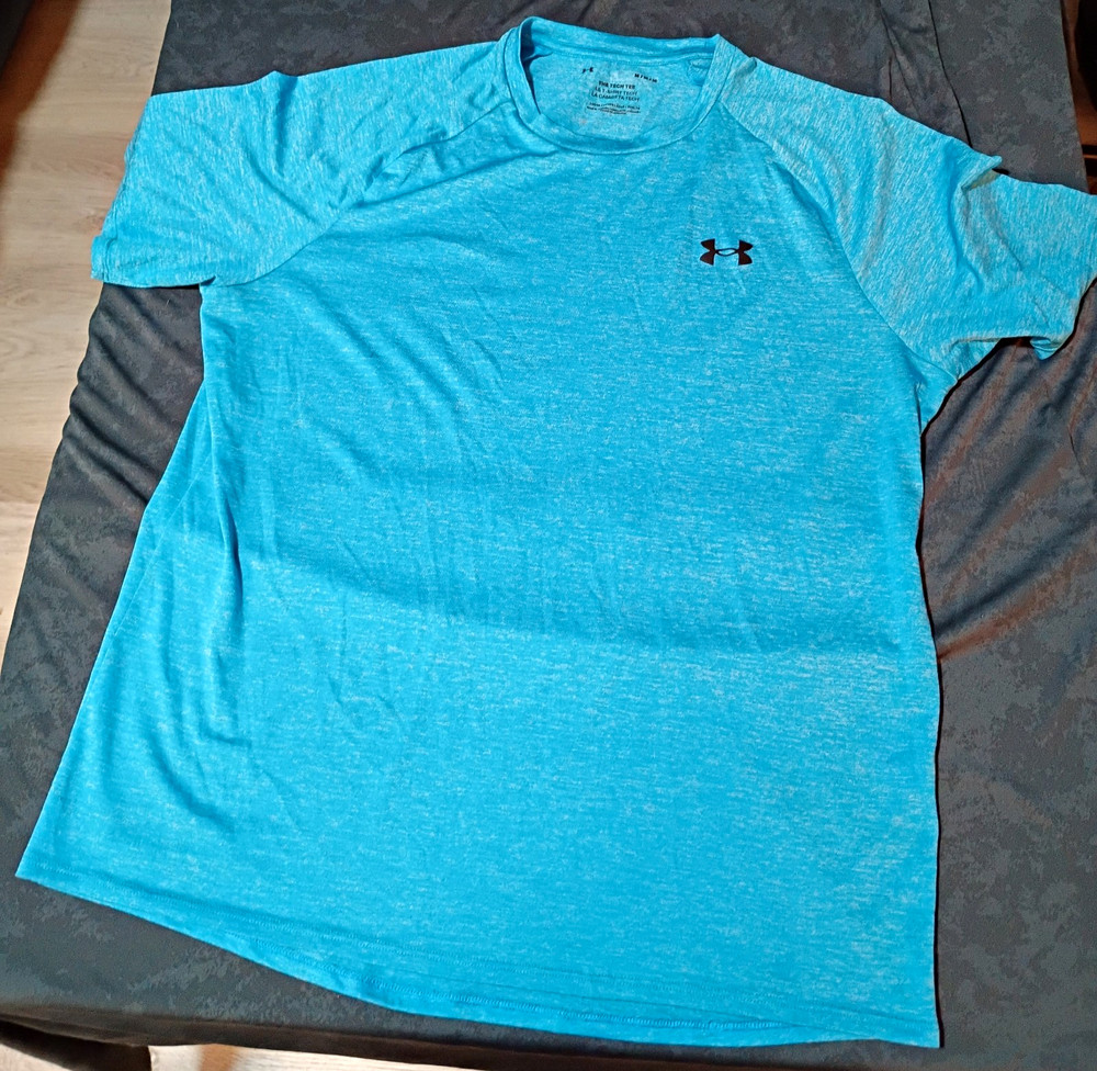 Under Armour UA Tech Tee Men's M Blue Short Sleeve Crew Neck Loose Polyester