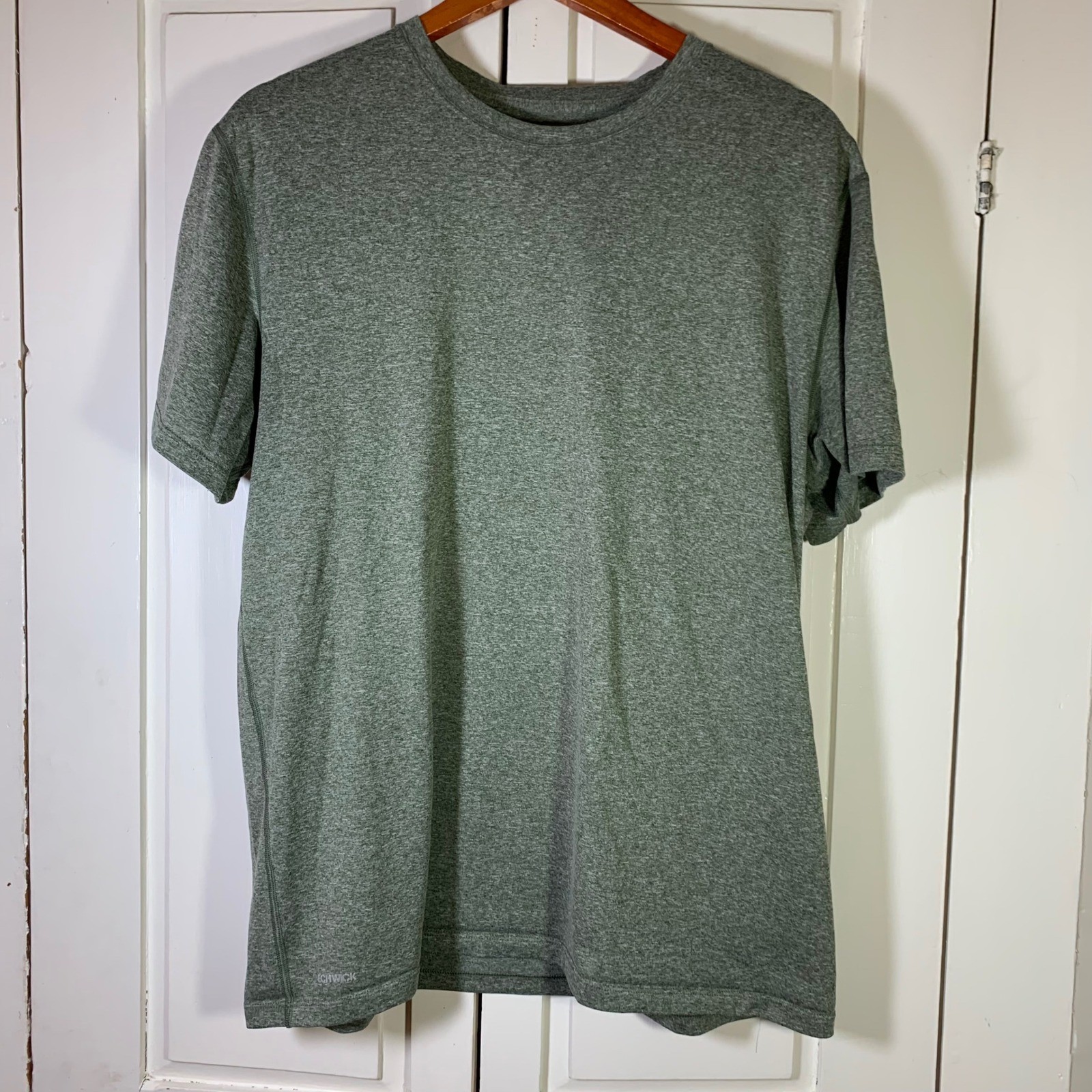 Eastern Mountain Sports Techwick Mens XL Green Heathered Active Hiking T-Shirt gallery