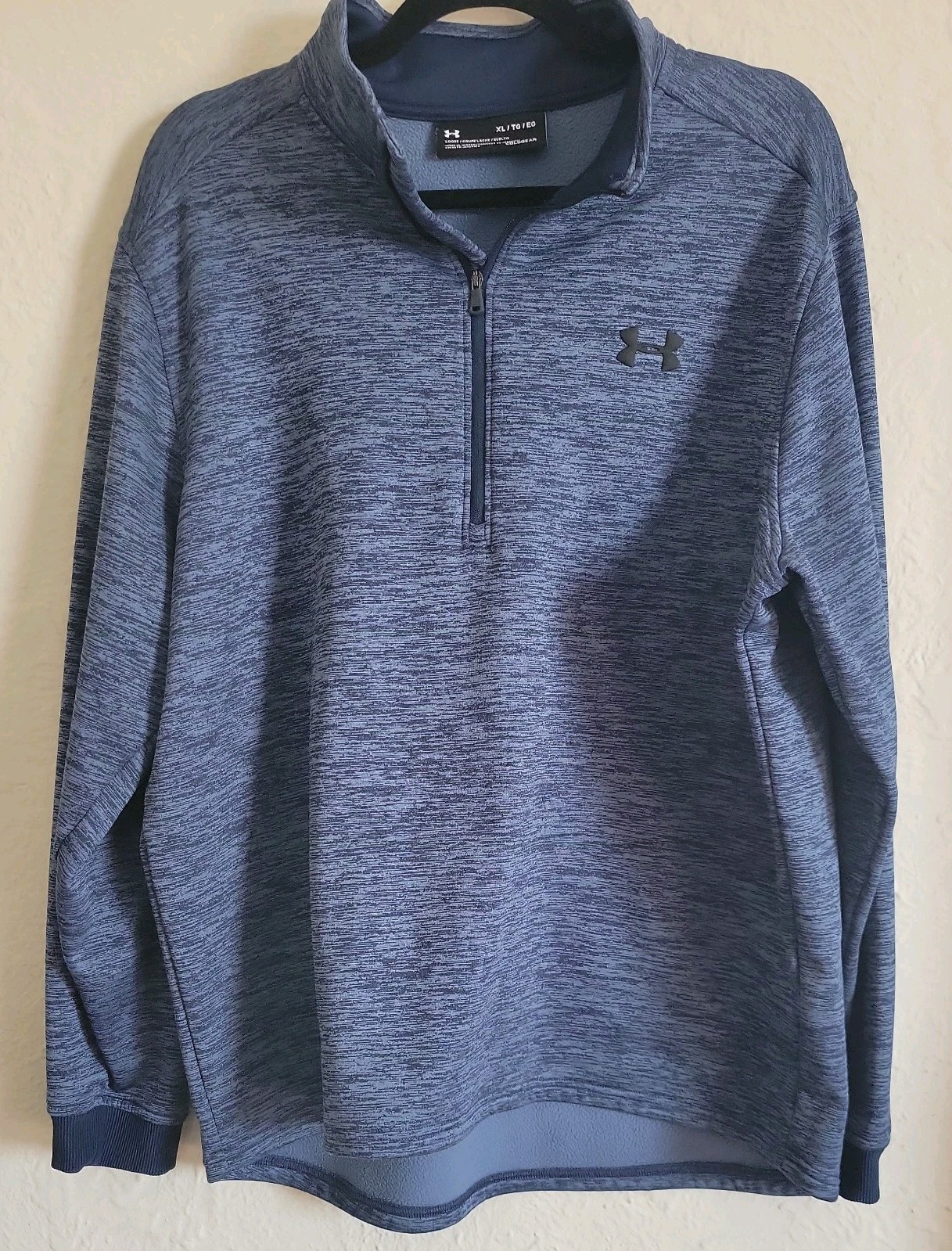Under Armour 1/2 Zip Pullover Sweater Mens XL Blue Athletic Athleisure Gym gallery