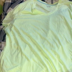 Women’s Yellow Mya sport, fast dry T-shirt, size 2x, new with tags.