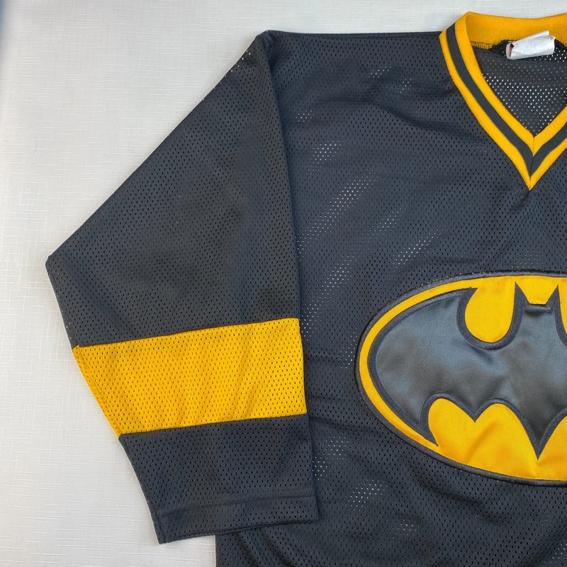 VTG 2000 BATMAN "6 FLAGS" MESH JERSEY! Y2K Black Yellow Long Sleeve Sz Adult S gallery