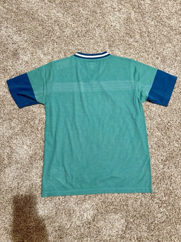Uniqlo Tennis Men’s T-shirt Nishikori Kei Size XL gallery