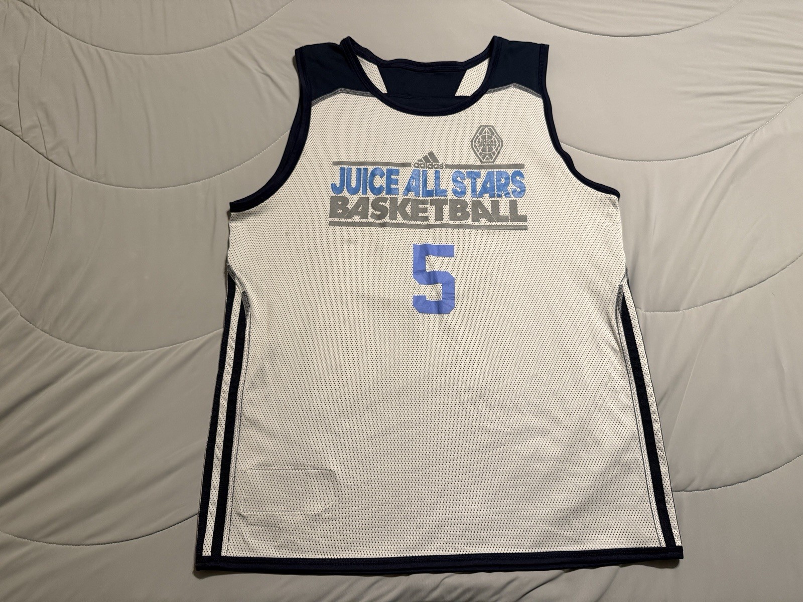 Adidas Basketball Reversible Jersey Men’s Medium AAU gallery