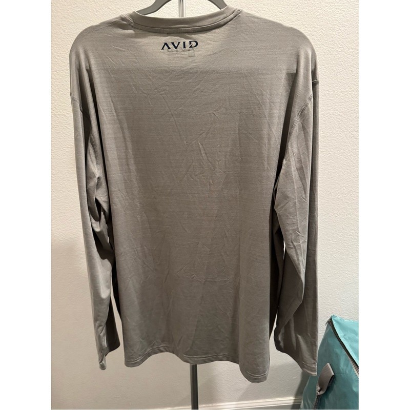 Avid Technical Long Sleeve Crew — Gray Athletic Comfort 100% UV Blocking Light gallery