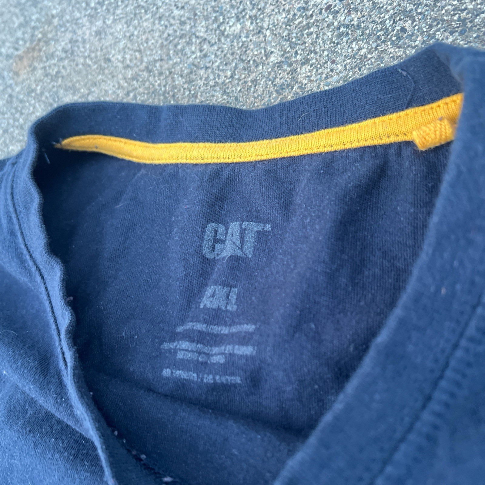 CAT Caterpillar Long Sleeve Pocket Tee Men's Workwear Navy 2xl gallery