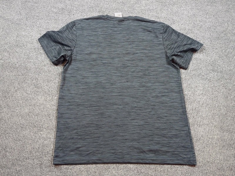 Adidas Shirt Mens Large Gray Short Sleeve T-shirt Run Soccer Short Sleeve gallery