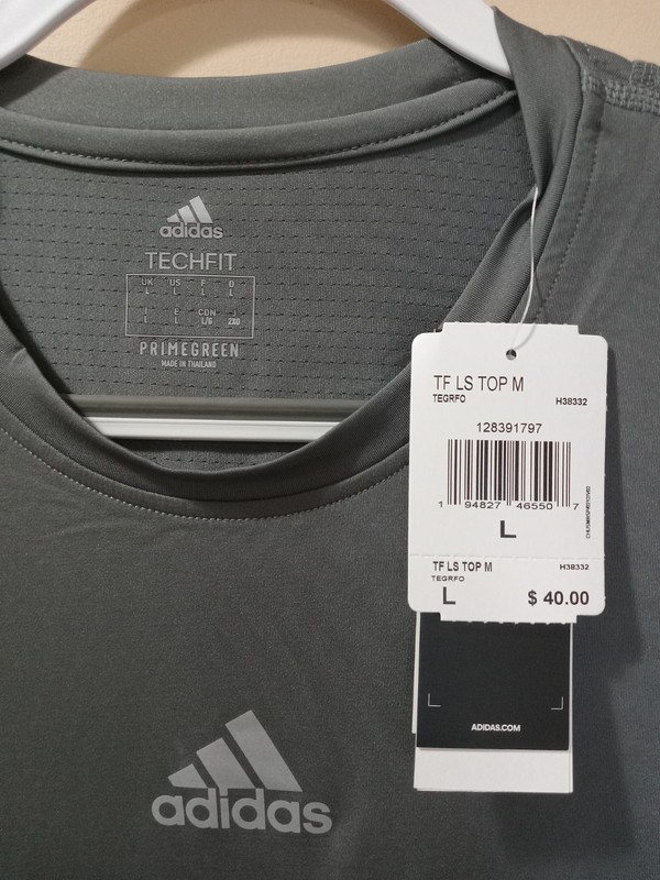 Adidas Grey Techfit Long Sleeve Shirt Size Large H38332 gallery