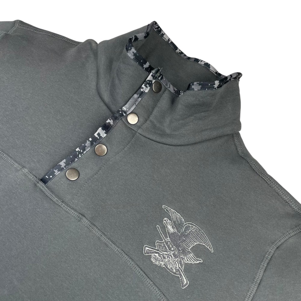 NRA Men's 1/4 Snap Button Mock Neck Pullover Gray/Camouflage Trim • Large