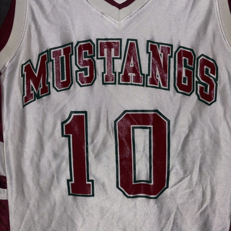 Vintage Nike Teams Jersey MUSTANGS #10 Red/green/white Y2K Basketball gallery