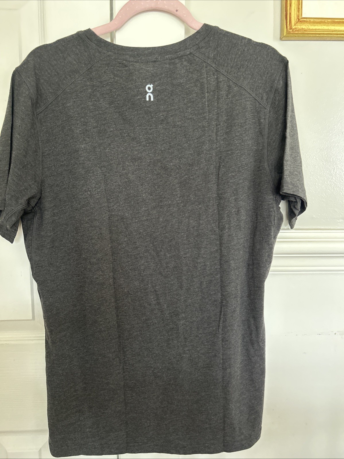 On Running Shirt Mens Medium Black R.O.C. T-Shirt Short Sleeve Graphic Athletic gallery