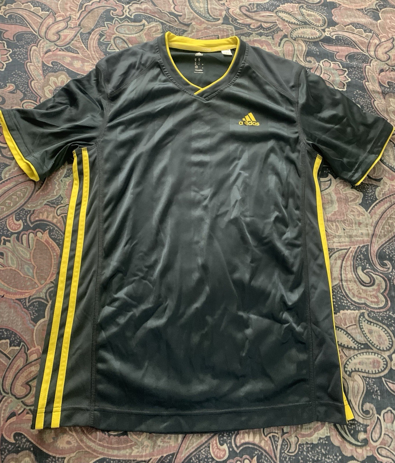 ADIDAS CLIMALITE - Soccer Jersey - Basketball Football Rugby, Yellow/Gray Size M gallery