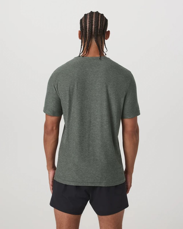 Vuori Men’s Strato Tech Tee River Rock Heather size:XS gallery