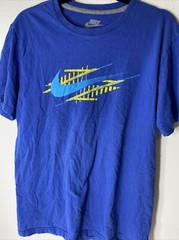 Nike Better World Men’s Swoosh T-Shirt L Regular Fit 90s Style