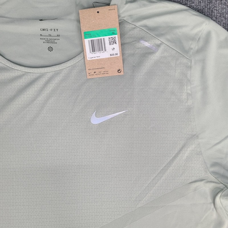 Nike Shirt Mens XL Green Jade Horizon Rise 365 Dri Fit Running Fitness Top Tee gallery