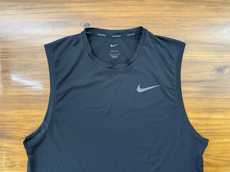 Nike Pro Dri-FIT Performance Training Tank Shirt Men's Medium Black gallery