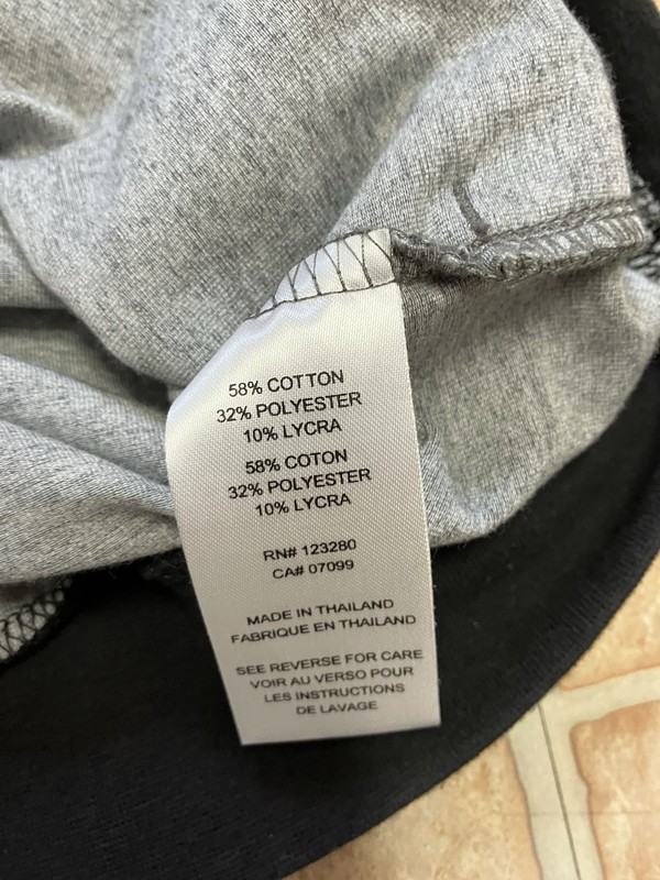 Travis Matthew 1/4 Zip Performance Pullover Black Gray Men’s L Golf Pockets gallery