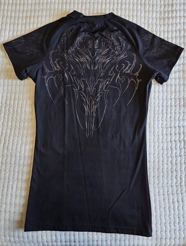 Breathe Divinity Men’s Compression Shirt Black On Black Size Medium Discontinued gallery